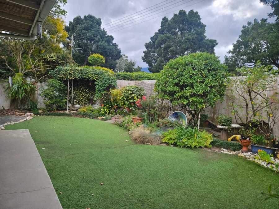 3 Bedroom Property for Sale in Loerie Park Western Cape